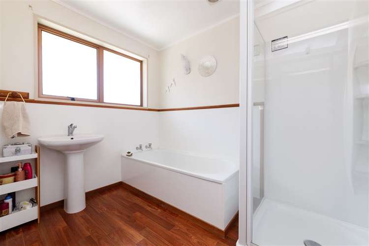 329 Kimbolton Road Feilding_11