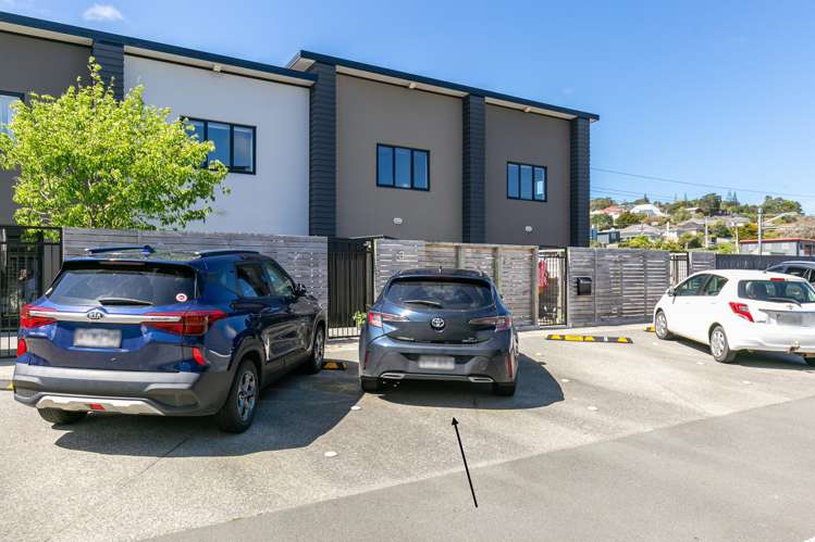 6/9 Surrey Street Tawa_14