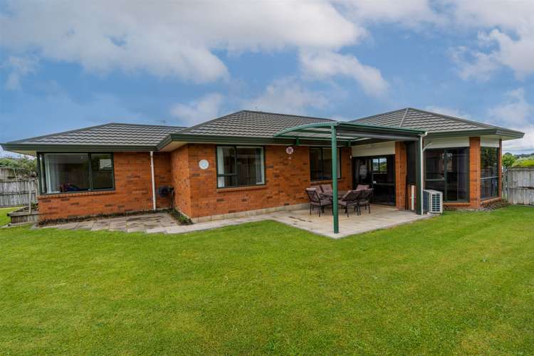 108 Ayrshire Drive Grandview Heights_14