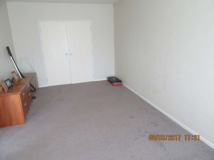 242 Alec Craig Way Gulf Harbour_14