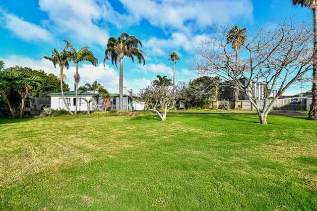 3 bedroom home on 2352sqm land