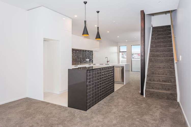 28/4 Stables Lane Silverdale_5