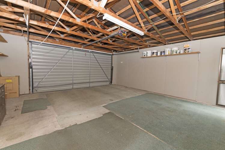 2/36 Takapu Street Henderson_20