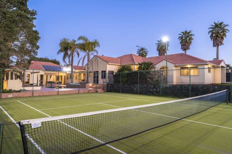 9 Burgundy Park Avenue Henderson_11