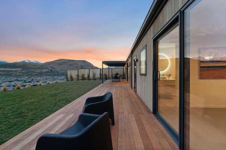 101 Spur Ridge Rise Jacks Point_40