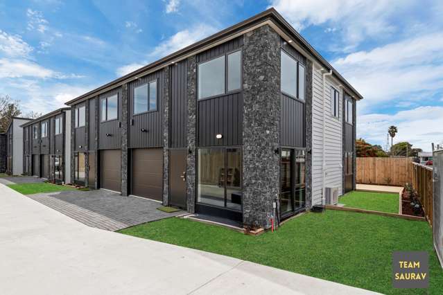 Stunning Newly Constructed Home in Papatoetoe