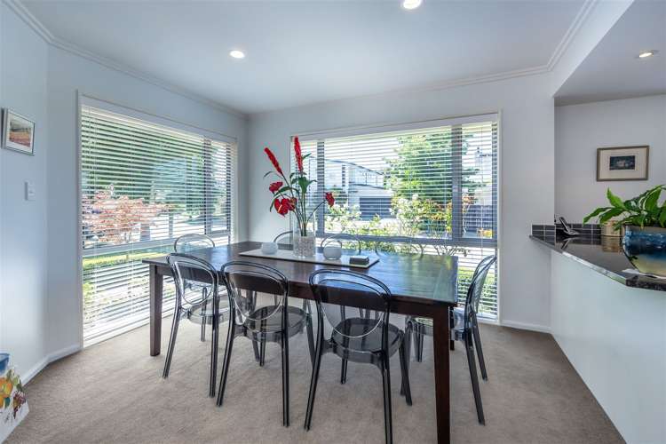 7 Applefield Court Northwood_7