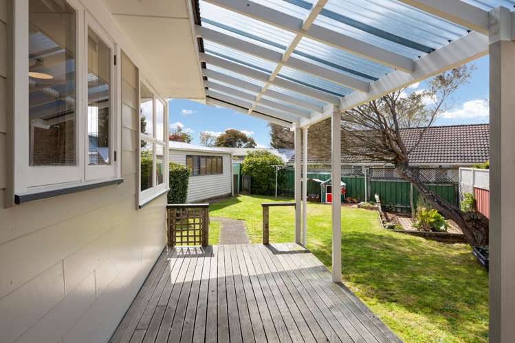 30 Deanwell Avenue Deanwell_16