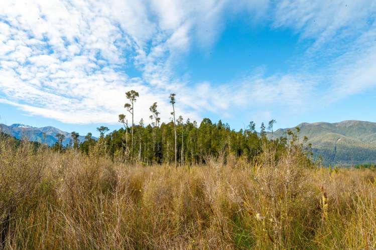 847 Lake Brunner Road Moana_16