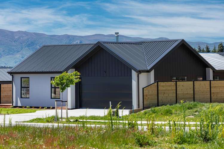 4 Packer Road Wanaka_8