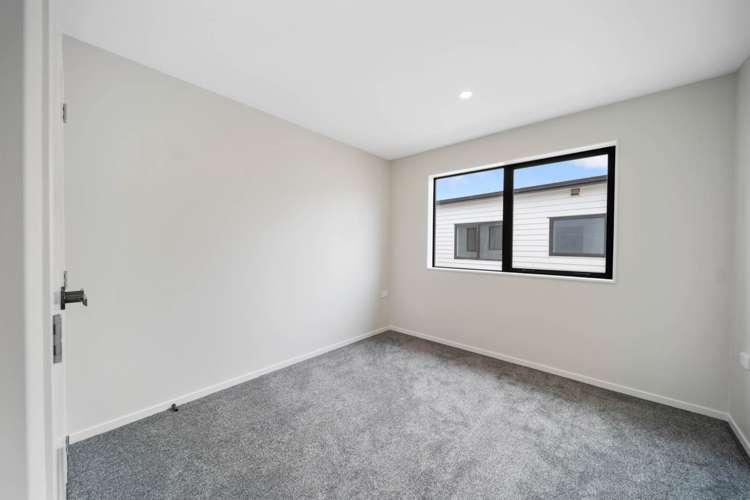 7 Whata Street Clarks Beach_20