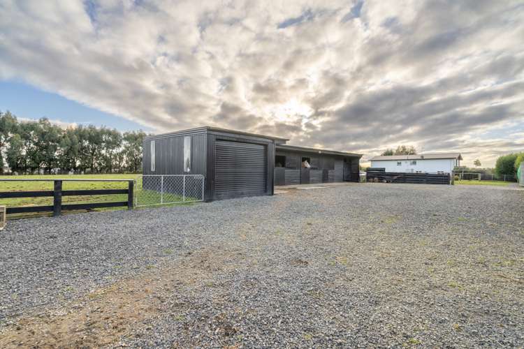 93 Mill Road North Mill Road_19