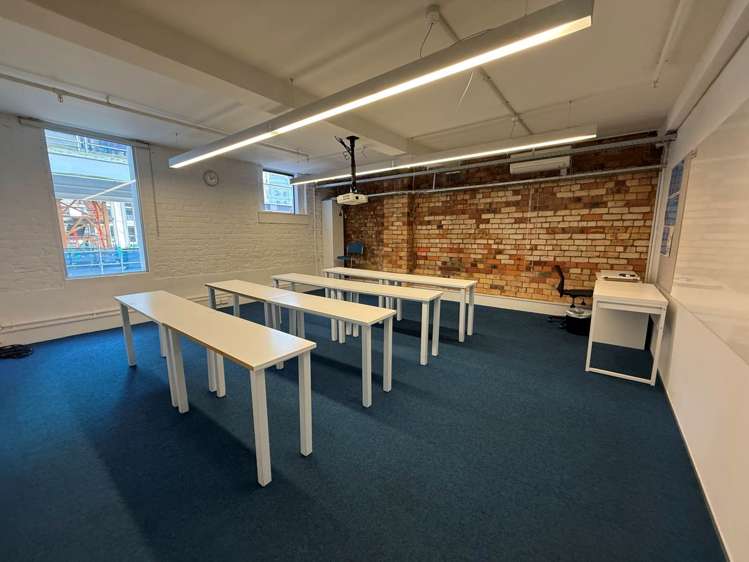 56 Fort Street City Centre_19