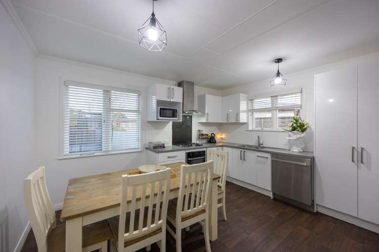 17 Winchester Street Awapuni_2