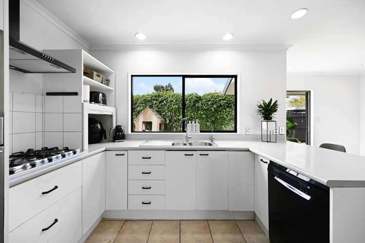 19A St Winifreds Avenue Hamilton East_7