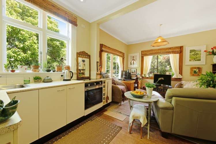 1/21 Sunshine Avenue Karori_9