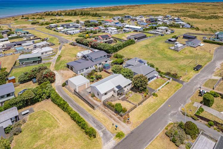 13 Okiwa Terrace Waiinu Beach_22