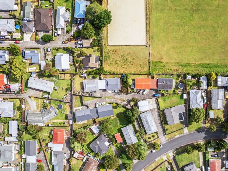 1/53 Tabitha Crescent Henderson_22