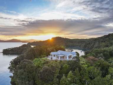 53 and 60 Thule Road, Thule Bay_1