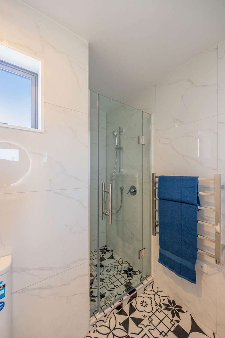 107 Grove Road Papakura_11