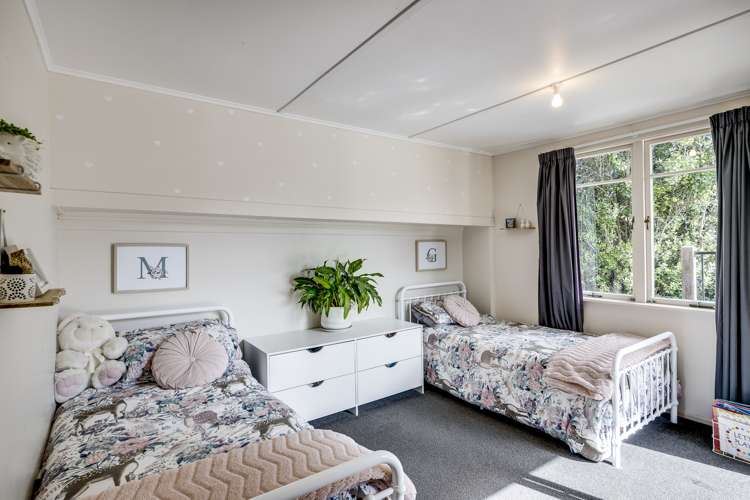 233 School Road Clive_13