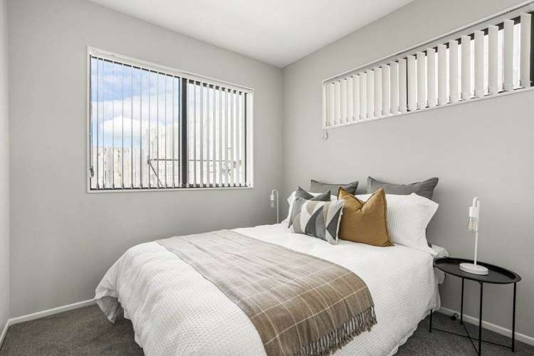 27 Surf View Crescent Red Beach_16