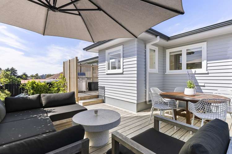 6 Japonica Drive Beach Haven_13