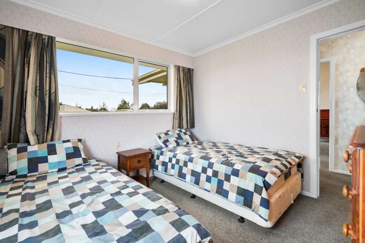 11 Oxford Street Marton_13