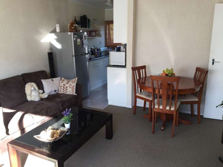 1/10 Roseburn Place Pakuranga_3