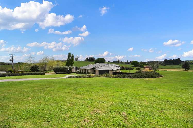 42 Mccandlish Road Ngahinapouri_23