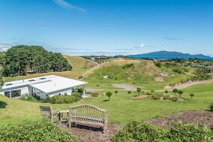 94 Raukawa Road Peka Peka_8