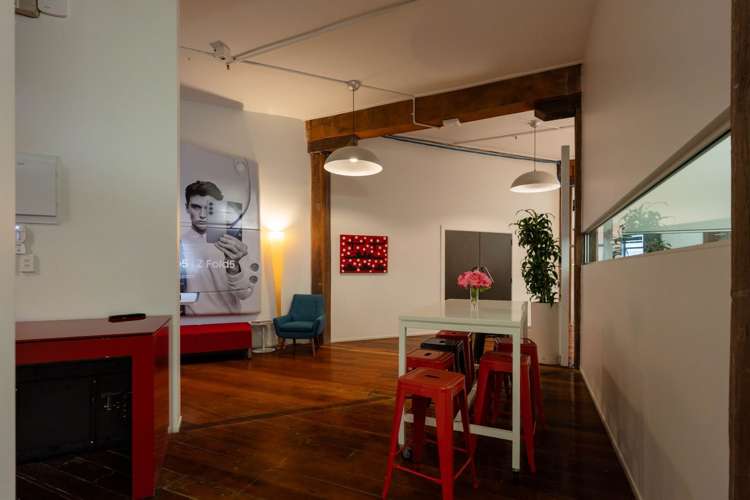 Part Level 1/125 The Strand Parnell_11