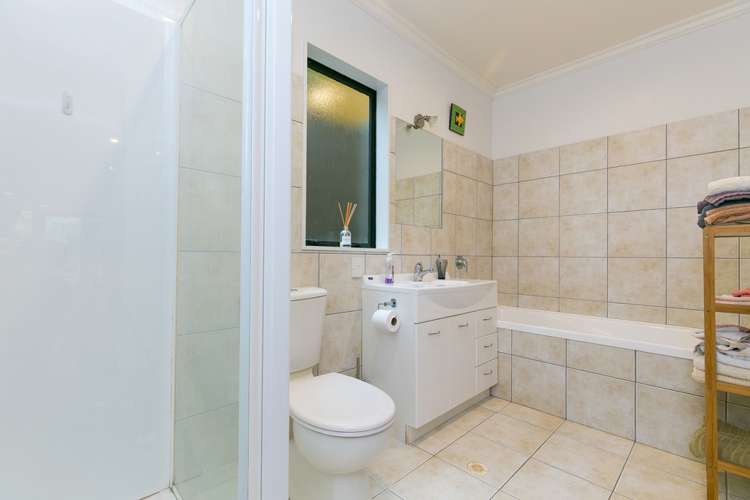 24 Futuna Close Karori_11