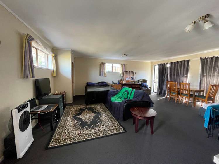 42 Takapu Street Henderson_13