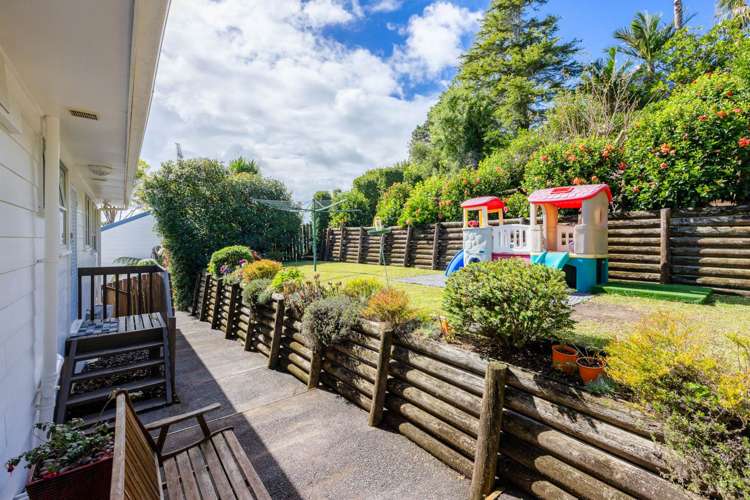 39 Squirrel Lane Browns Bay_30