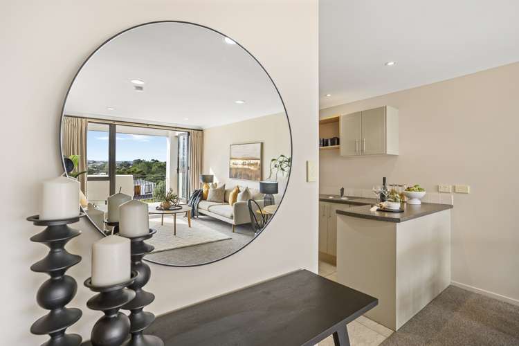 14/8 Monte Cassino Place Birkdale_5