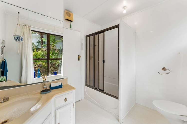 29 Rewi Street Torbay_27