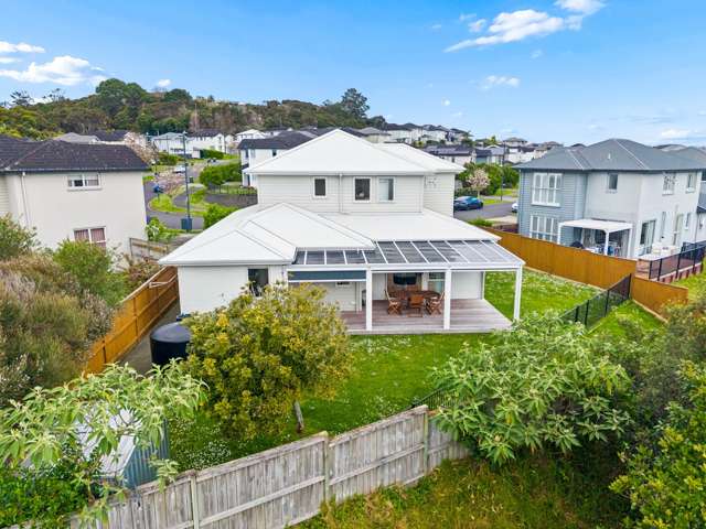 77 Mackay Drive Greenhithe_3