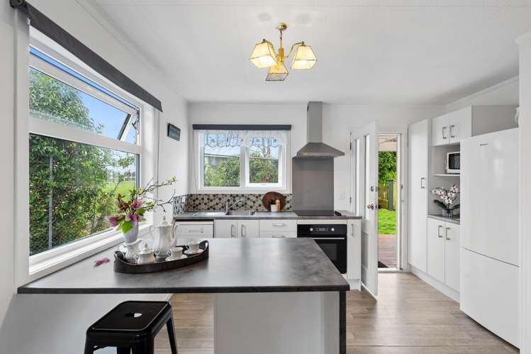 1/131 Swanson Road Henderson_5