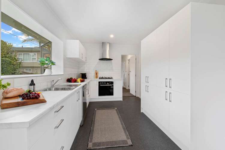 64 Finnerty Avenue Howick_9