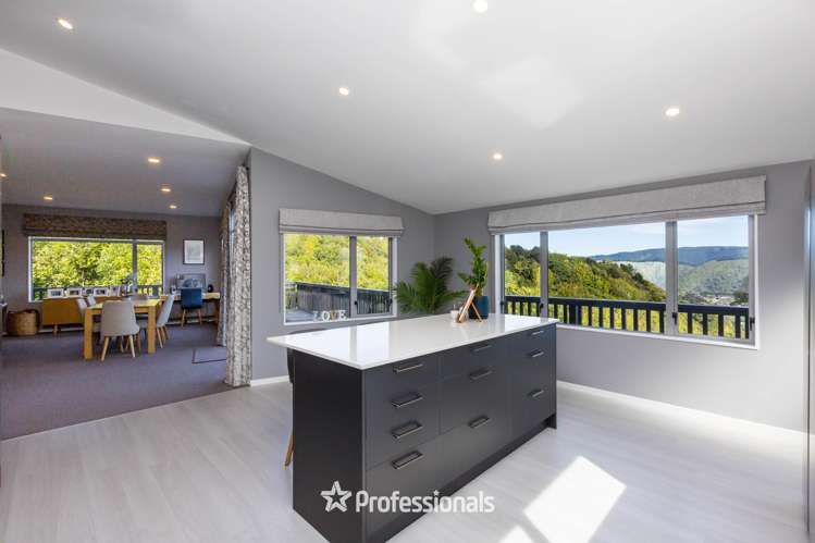 83 Mount Marua Way Mt Marua_7