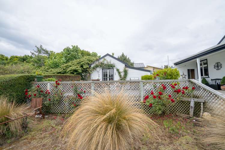 49 Orepuki Riverton Highway Riverton_16