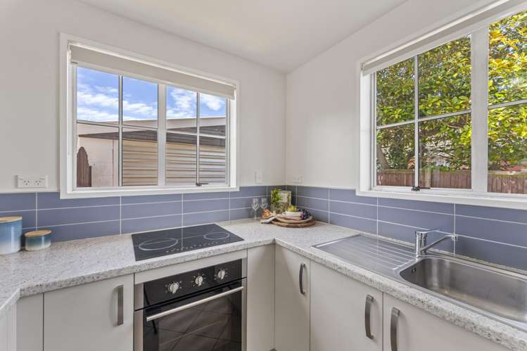 2/9 Britannia Street_5