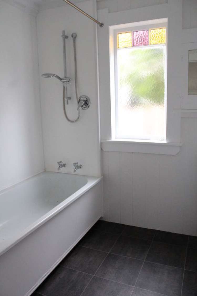 69 Albert Street Hamilton East_10