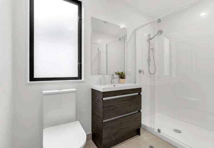 2/44 Wyllie Road Papatoetoe_5