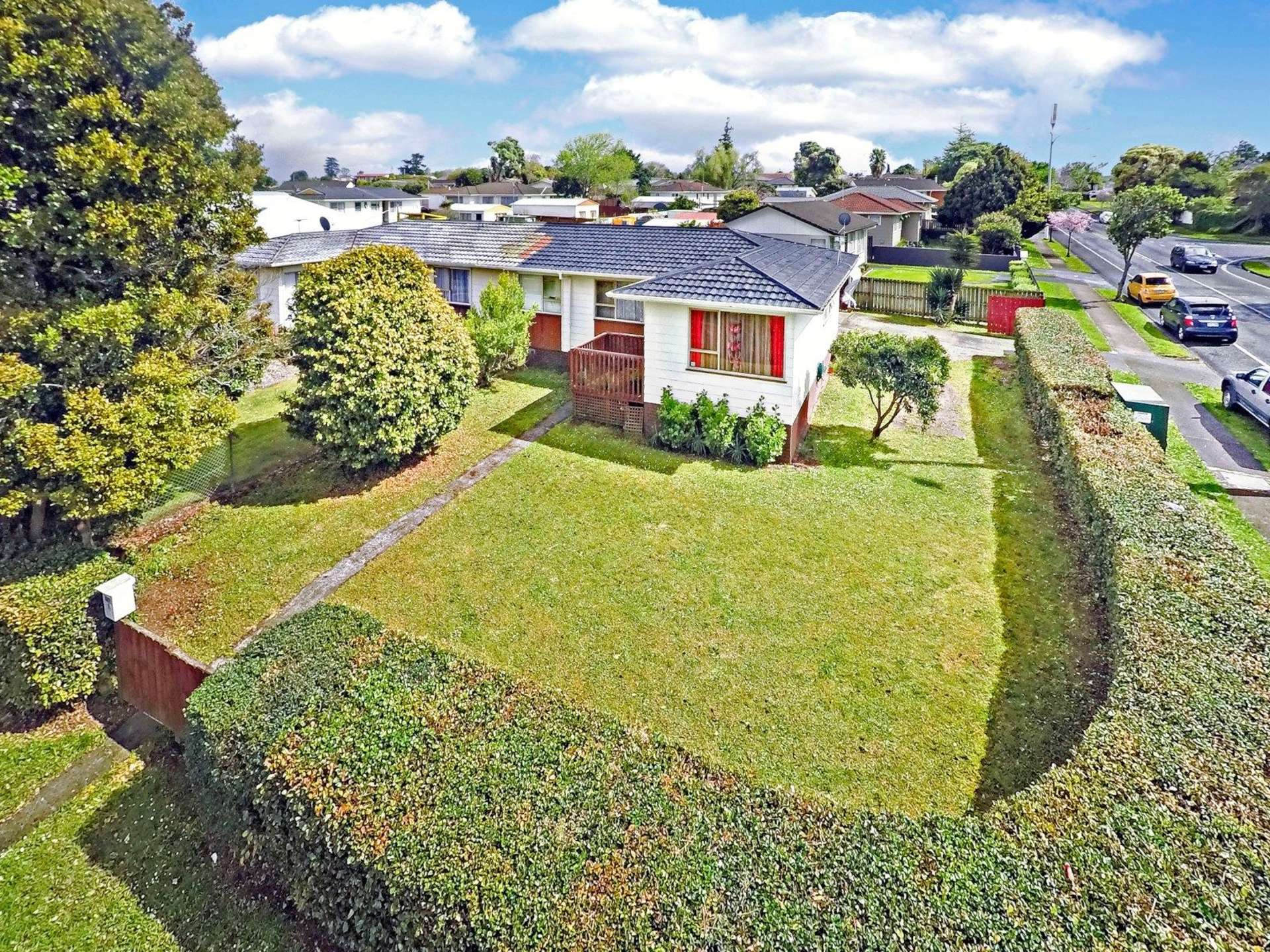 1/147 Mahia Road Wattle Downs_0