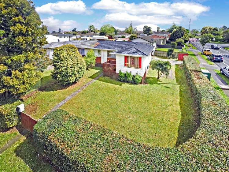 1/147 Mahia Road Wattle Downs_0