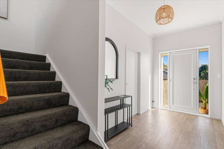 35 Jane Way Hairini_11