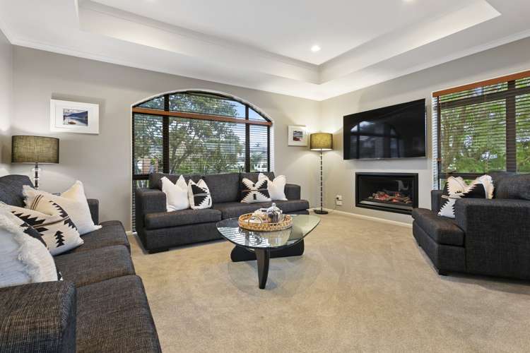 63 Moyrus Crescent East Tamaki Heights_28