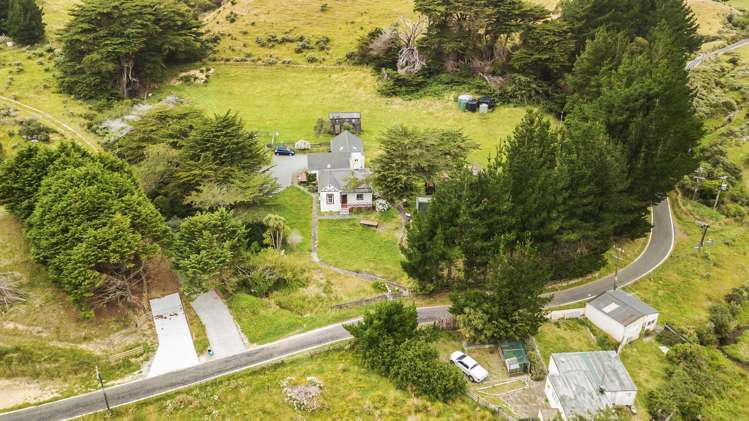 509 South Makara Road Makara_8